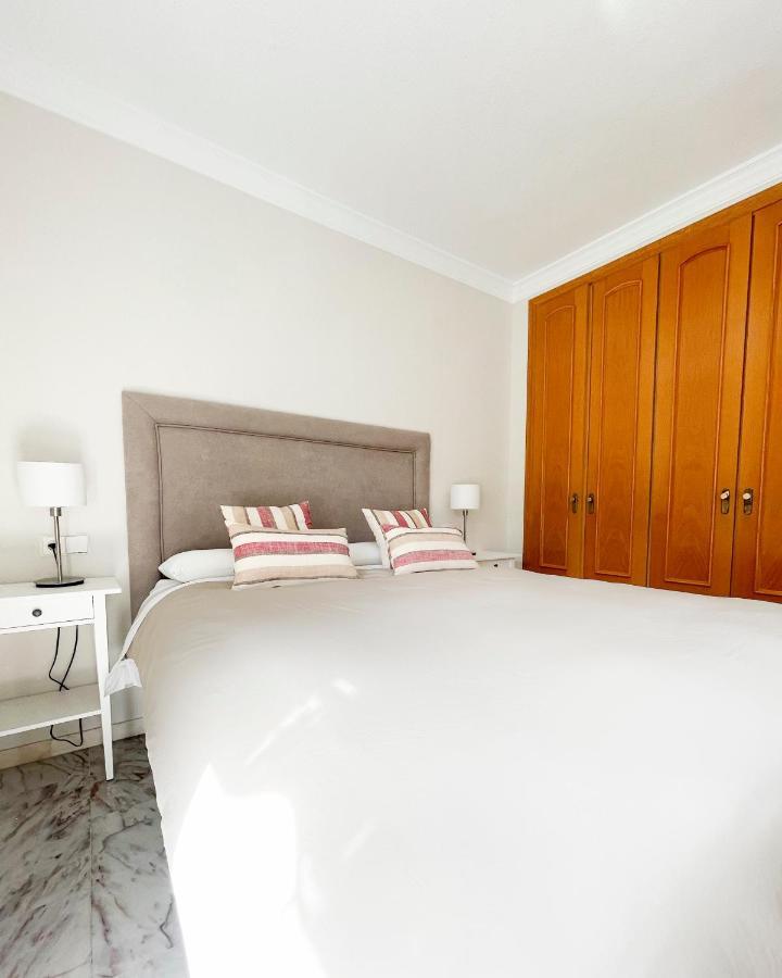 Holidays2Malaga Tomas De Echeverria 150 Mts To Beach & High Speed Wifi & Parking 아파트 외부 사진