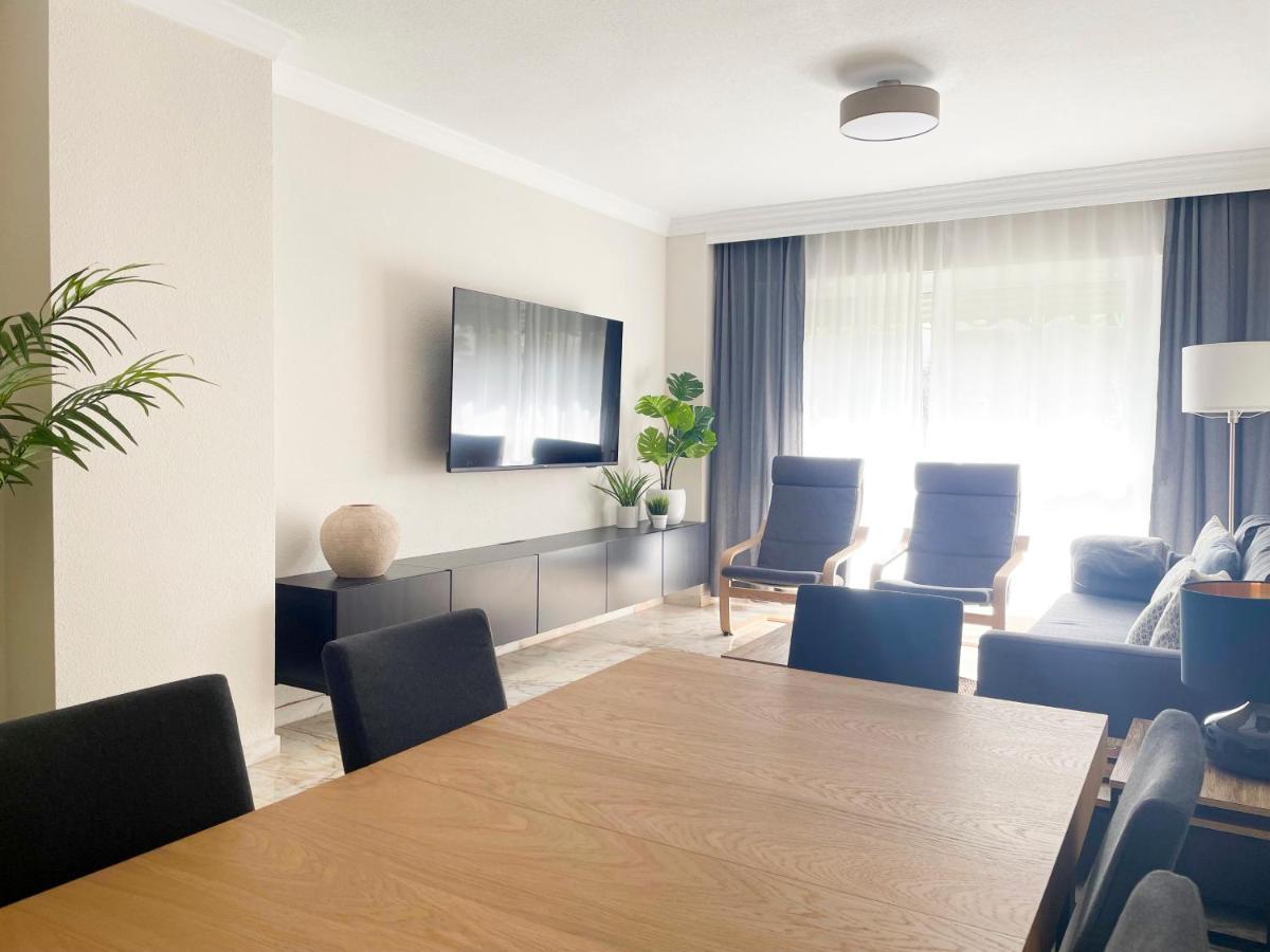Holidays2Malaga Tomas De Echeverria 150 Mts To Beach & High Speed Wifi & Parking 아파트 외부 사진